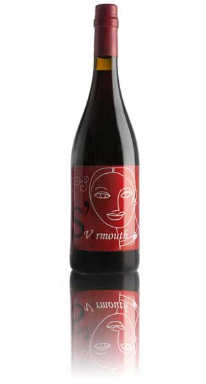 Botella vermu Sauci vermouth Andaluz vino del Condado Huelva Botella vermu Sauci vermouth Andaluz vino del Condado Huelva